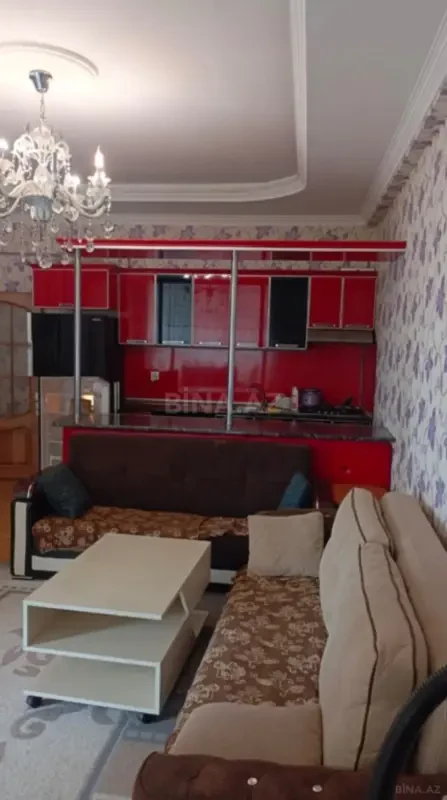 Kirayə verilir 3 otaqlı mənzil 103 m²