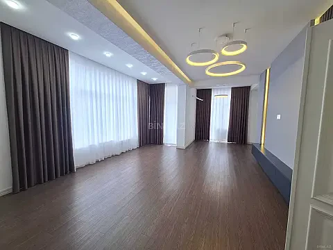 Satılır 3 otaqlı mənzil 140 m² — Bakı, Badamdar 3 otaq 140.00 m²
