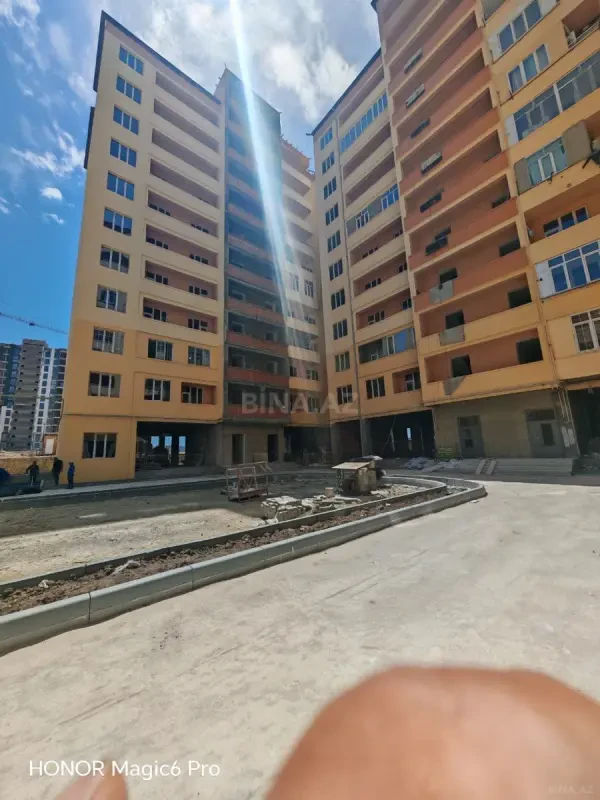 Satılır 2 otaqlı mənzil 90 m²