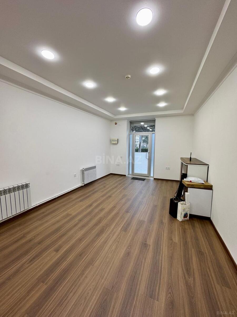 Kirayə verilir 2 otaqlı ofis 65 m²
