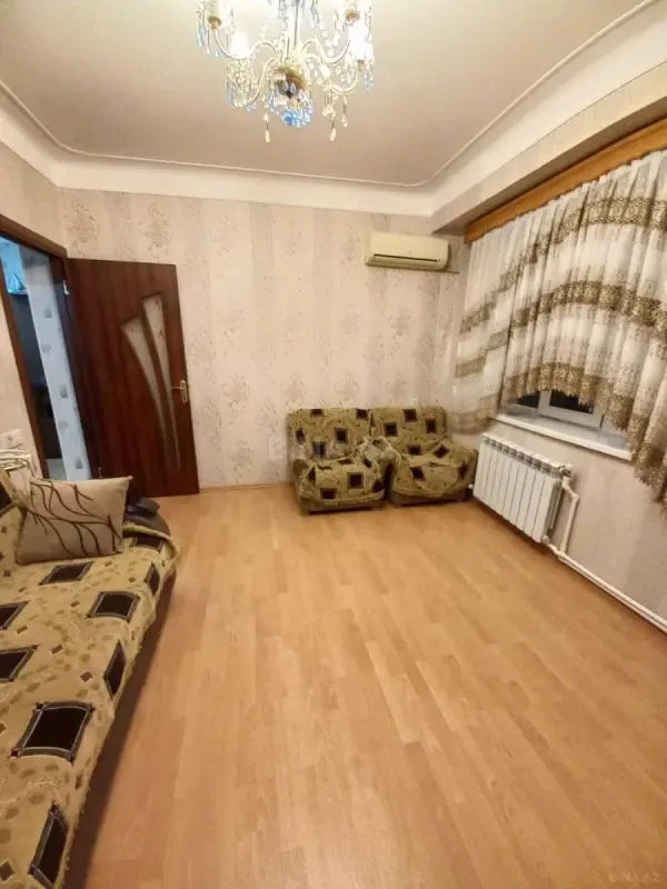 Satılır 2 otaqlı mənzil 45 m²