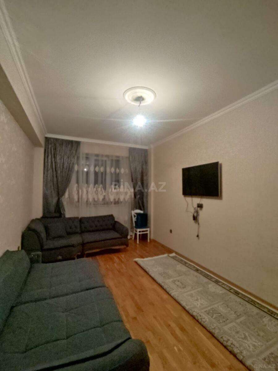 Kirayə verilir 2 otaqlı mənzil 75 m²