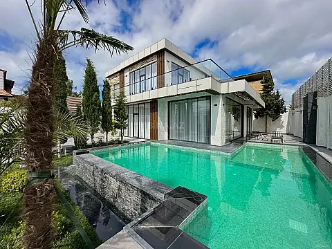 Satılır 5 otaqlı həyət evi 360 m² — Bakı, Şüvəlan 5 otaq 360.00 m²