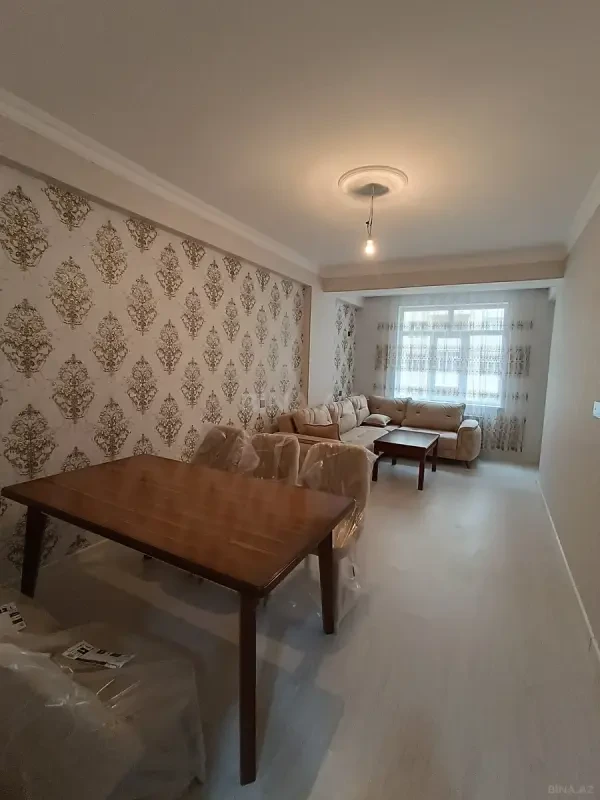 Kirayə verilir 2 otaqlı mənzil 62 m²