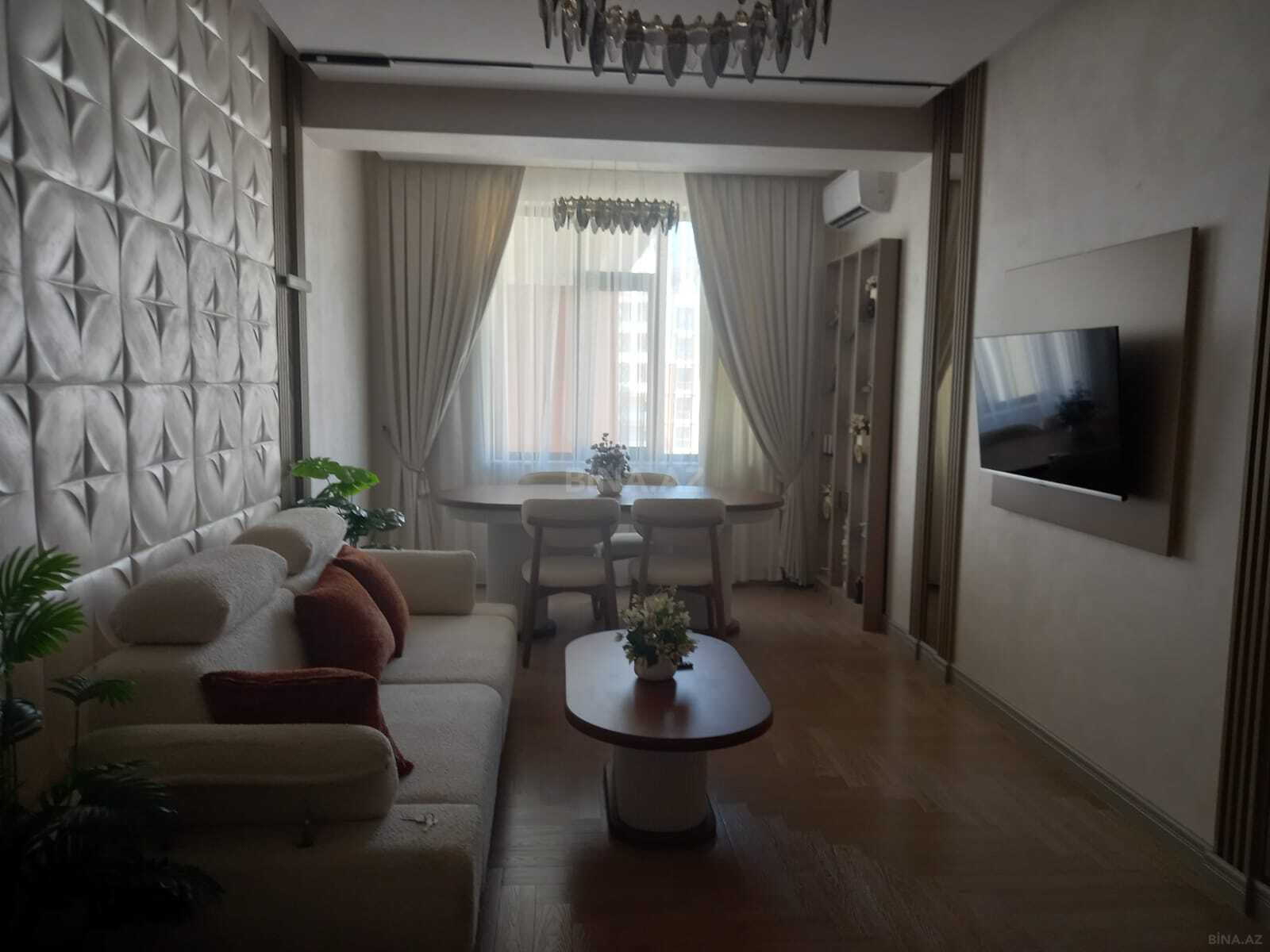 Kirayə verilir 2 otaqlı mənzil 65 m²