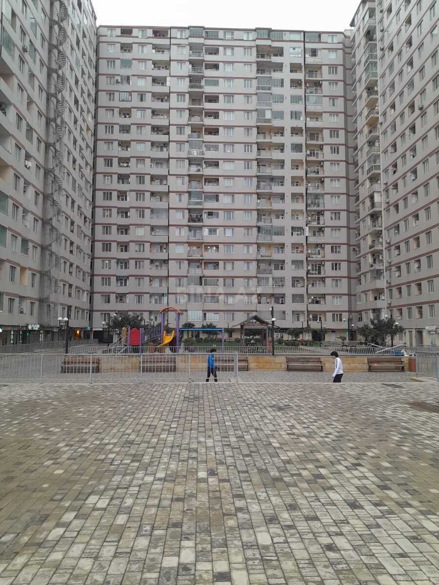 Satılır 3 otaqlı mənzil 55 m²