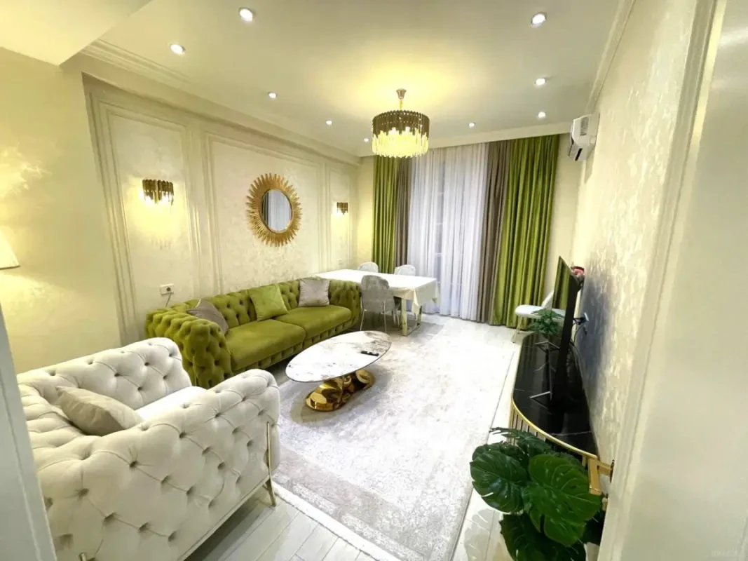 Kirayə verilir 3 otaqlı mənzil 110 m²