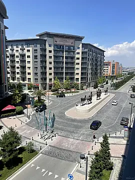 Satılır 4 otaqlı mənzil 160 m² — Bakı 4 otaq 160.00 m²
