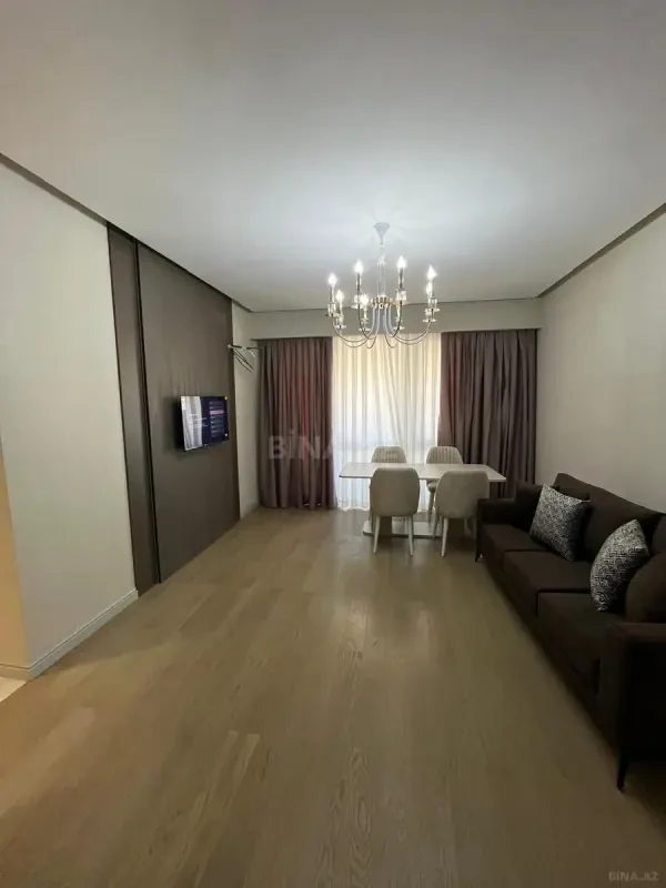 Kirayə verilir 2 otaqlı mənzil 70 m²