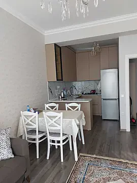 Kirayə verilir 2 otaqlı mənzil 65 m² — Bakı 2 otaq 65.00 m²