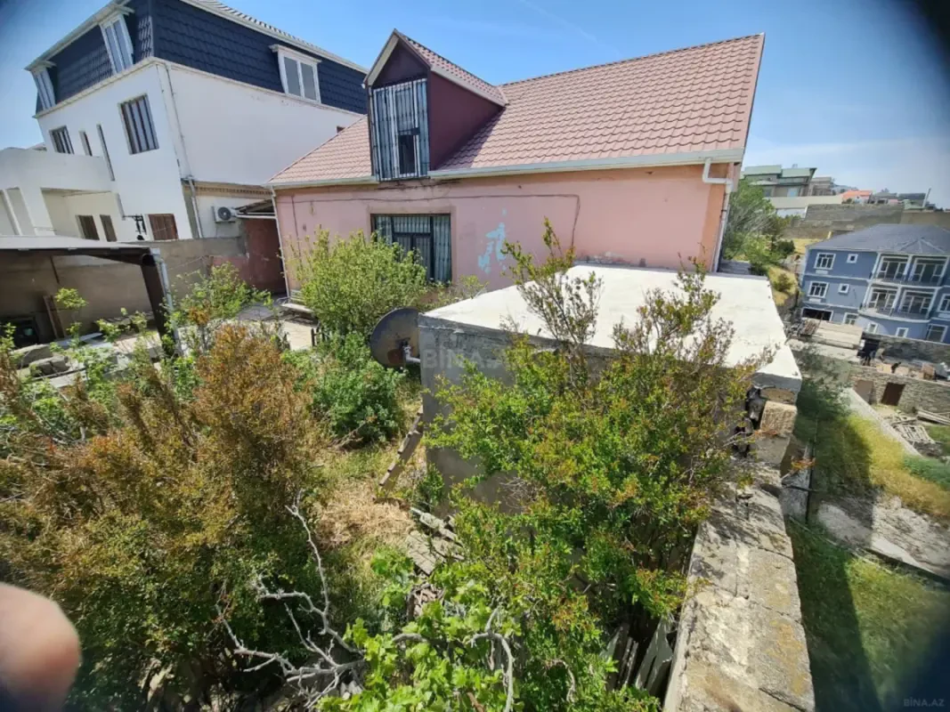 Satılır 4 otaqlı həyət evi 200 m²