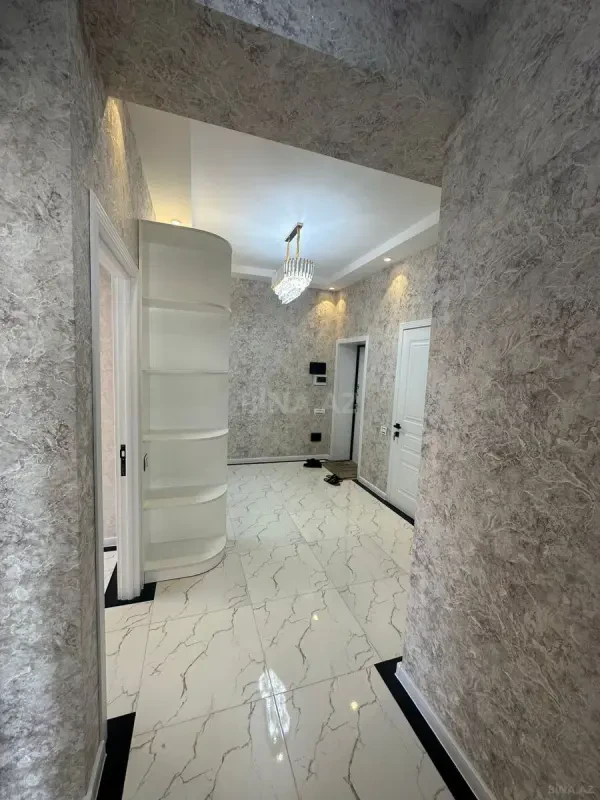 Kirayə verilir 2 otaqlı mənzil 75 m²