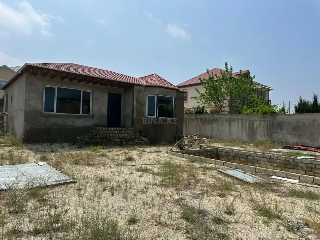 Satılır 6 otaqlı həyət evi 120 m²