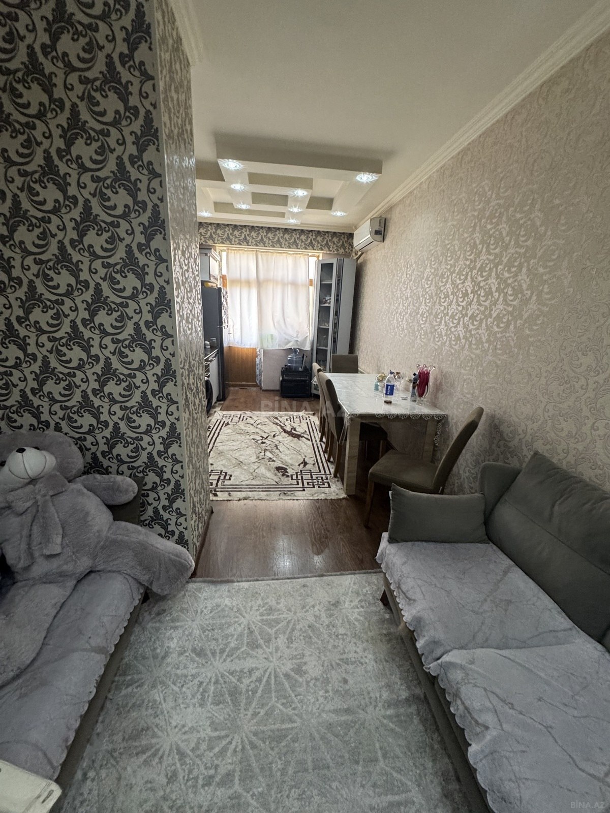 Kirayə verilir 2 otaqlı mənzil 60 m²