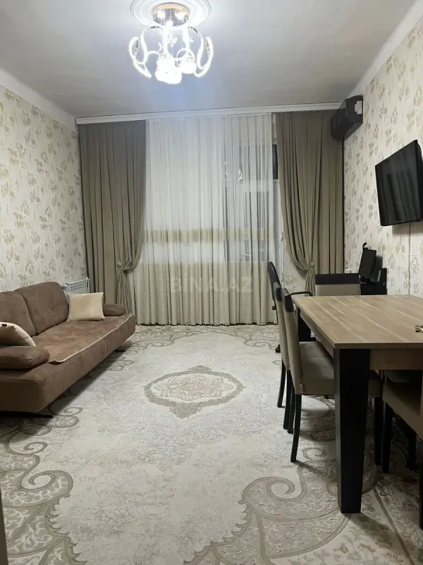 Satılır 2 otaqlı mənzil 55 m²