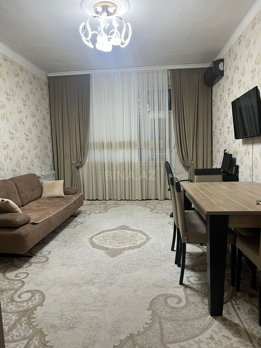 Satılır 2 otaqlı mənzil 55 m²