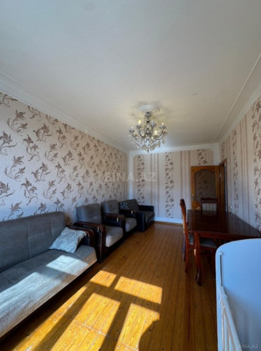 Satılır 2 otaqlı mənzil 63 m²