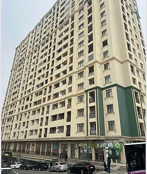Satılır 3 otaqlı mənzil 128 m² — Bakı, İnşaatçılar 3 otaq 128.00 m²