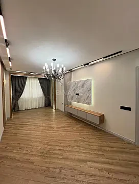 Satılır 4 otaqlı mənzil 110 m² — Bakı, 9-cu mikrorayon 4 otaq 110.00 m²