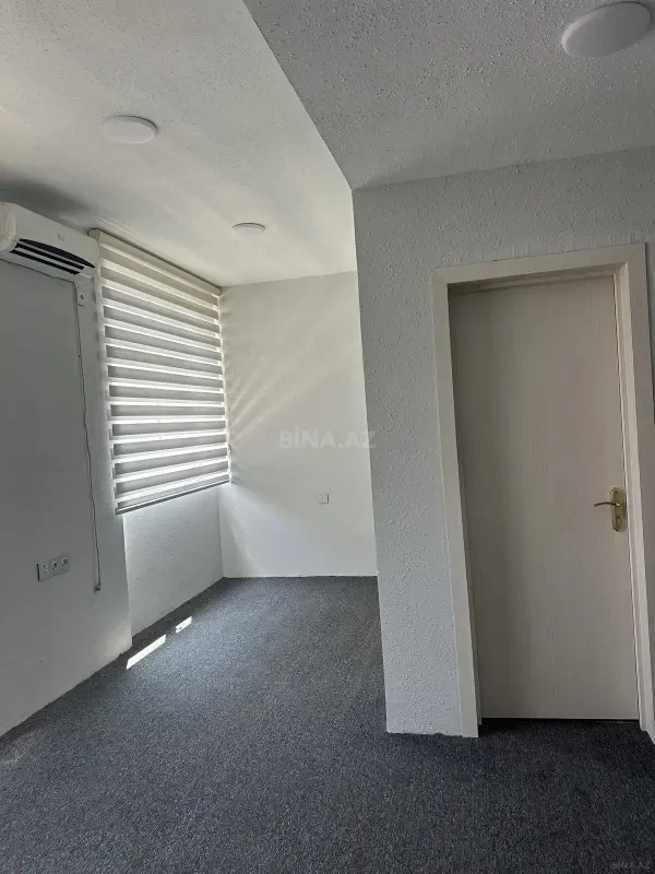 Kirayə verilir 1 otaqlı ofis 27 m²