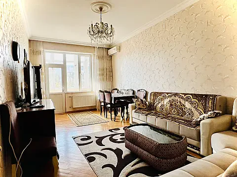 Satılır 2 otaqlı mənzil 78 m² — Bakı, 8-ci kilometr 2 otaq 78.00 m²