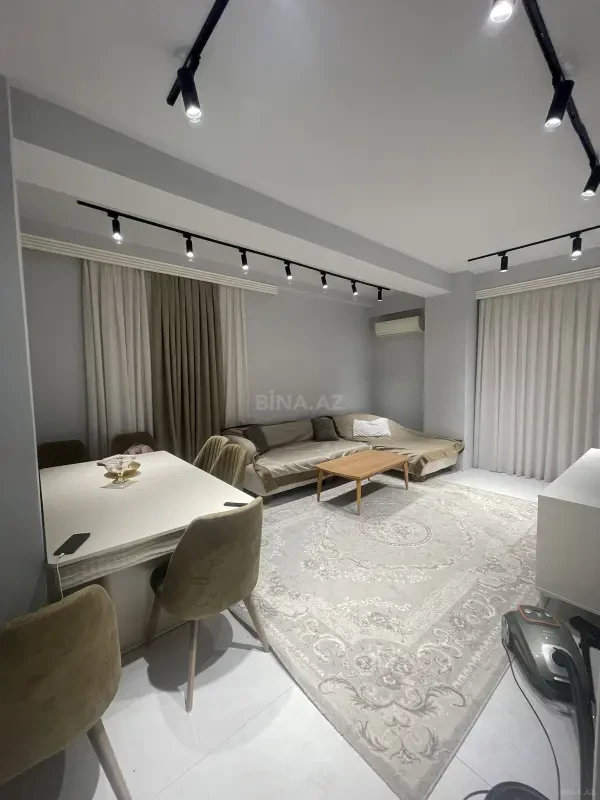 Satılır 3 otaqlı mənzil 74 m²