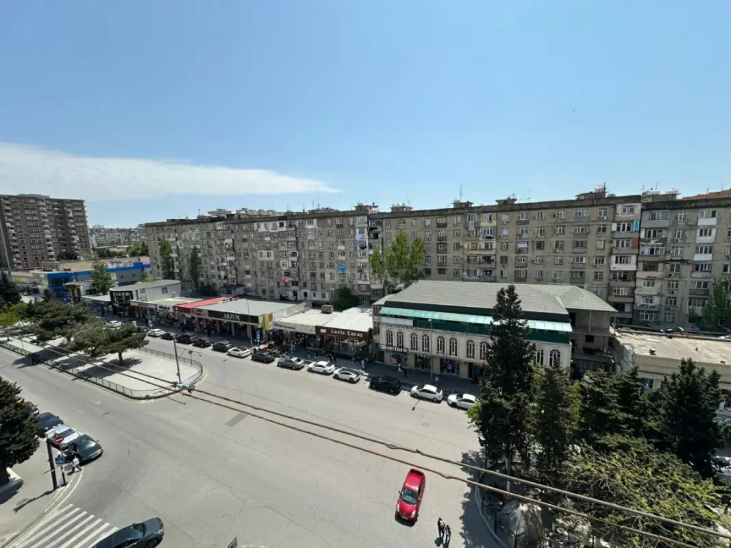 Satılır 2 otaqlı mənzil 65 m²