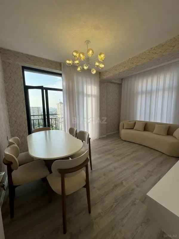 Kirayə verilir 2 otaqlı mənzil 65 m²