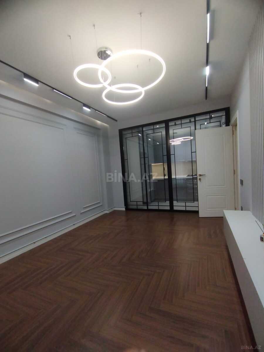 Satılır 3 otaqlı mənzil 96 m²