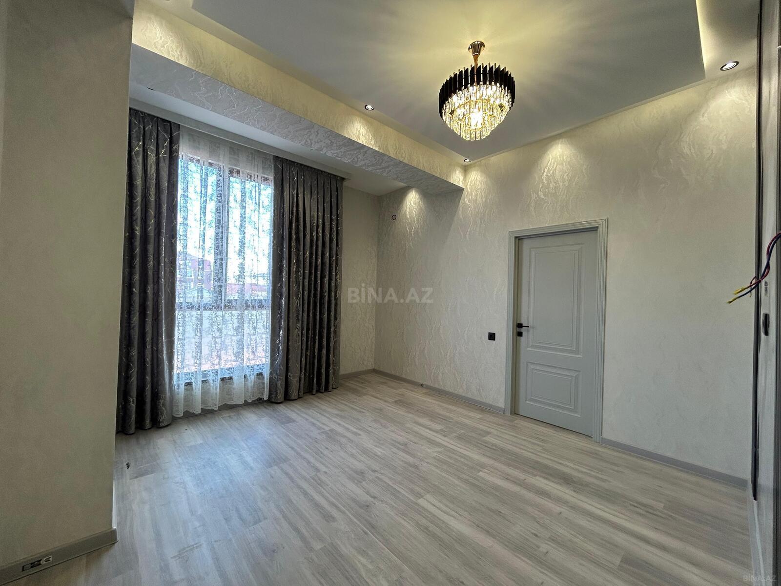 Satılır 2 otaqlı mənzil 54 m²