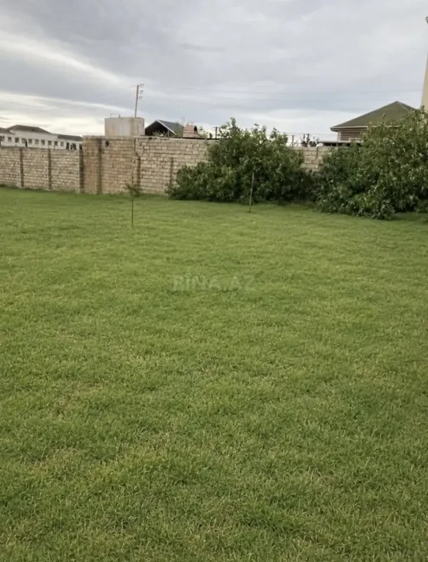 Satılır torpaq sahəsi 20 m²
