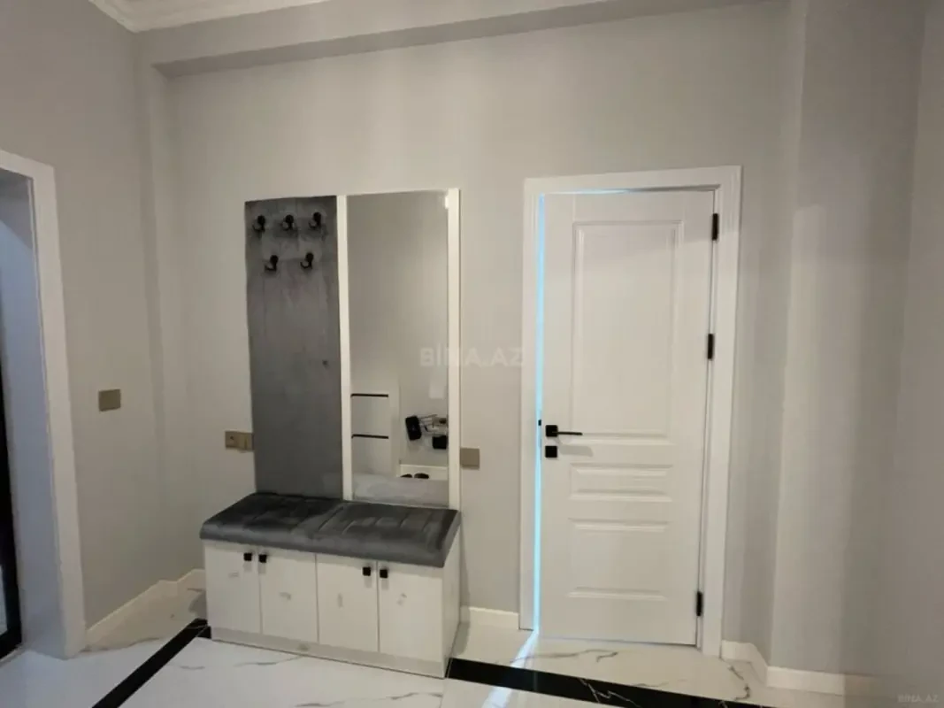 Kirayə verilir 2 otaqlı mənzil 70 m²