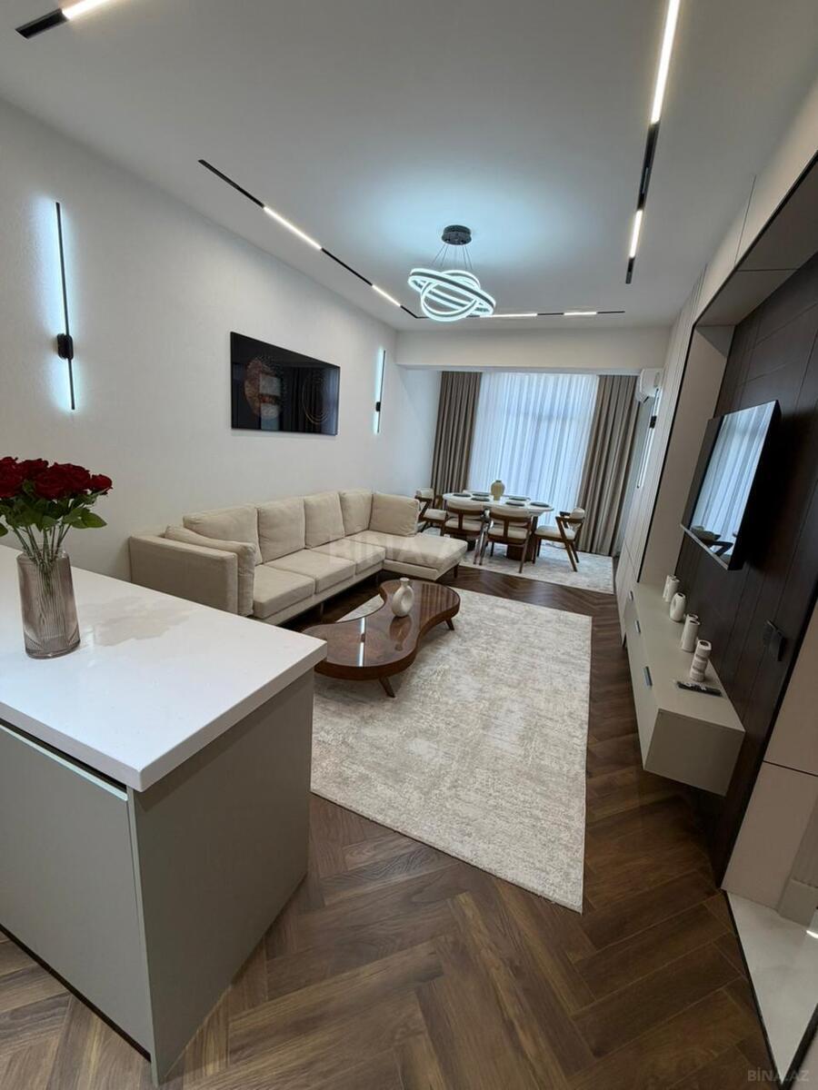 Satılır 2 otaqlı mənzil 66 m²