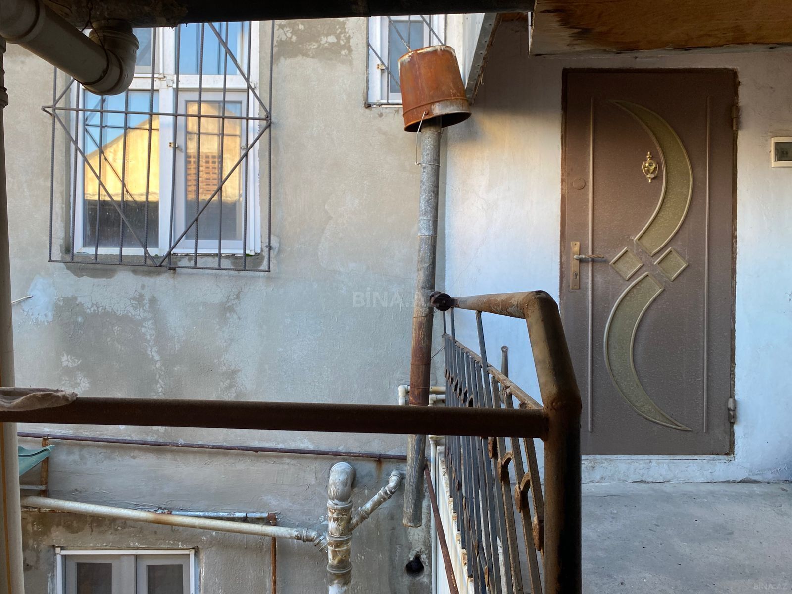 Satılır 5 otaqlı həyət evi 166 m²