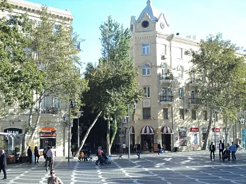 Kirayə verilir 2 otaqlı mənzil 55 m² — Bakı, Sahil qəs. 2 otaq 55.00 m²