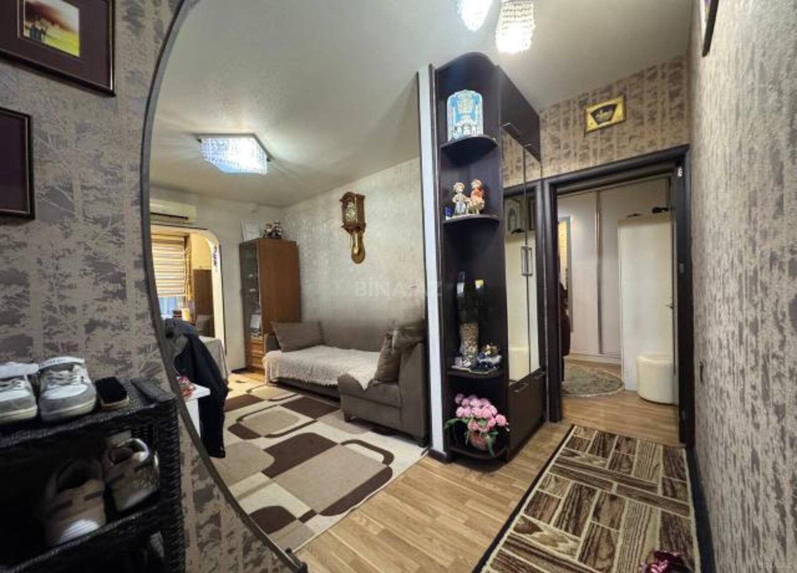 Satılır 3 otaqlı mənzil 60 m²