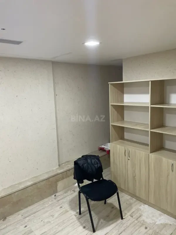 Kirayə verilir obyekt 320 m²