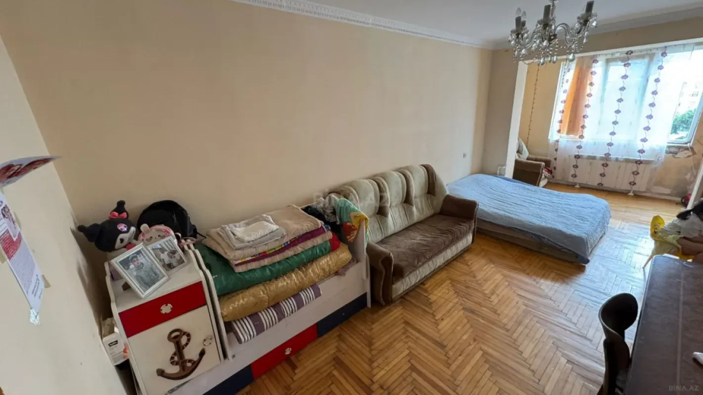 Satılır 2 otaqlı mənzil 60 m²