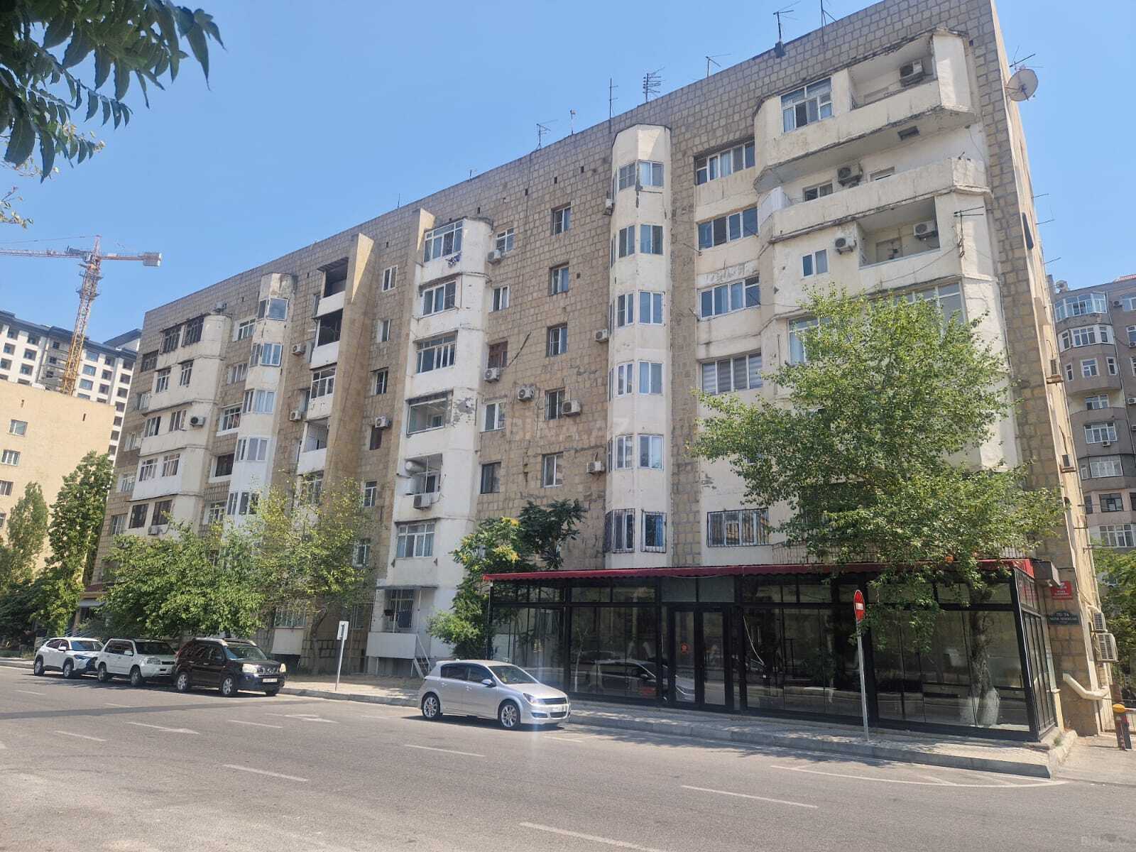 Kirayə verilir 2 otaqlı mənzil 45 m²