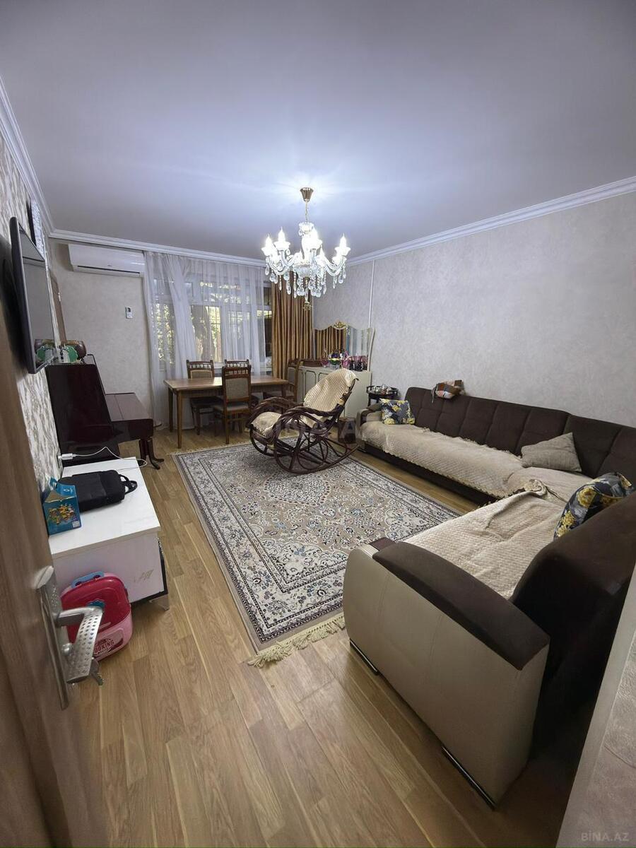 Satılır 2 otaqlı mənzil 52 m²