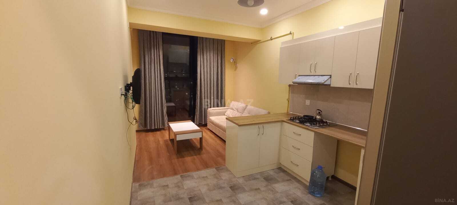 Kirayə verilir 2 otaqlı mənzil 70 m²