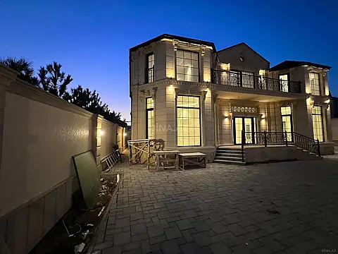 Satılır 8 otaqlı həyət evi 350 m² — Bakı, Şüvəlan 8 otaq 350.00 m²