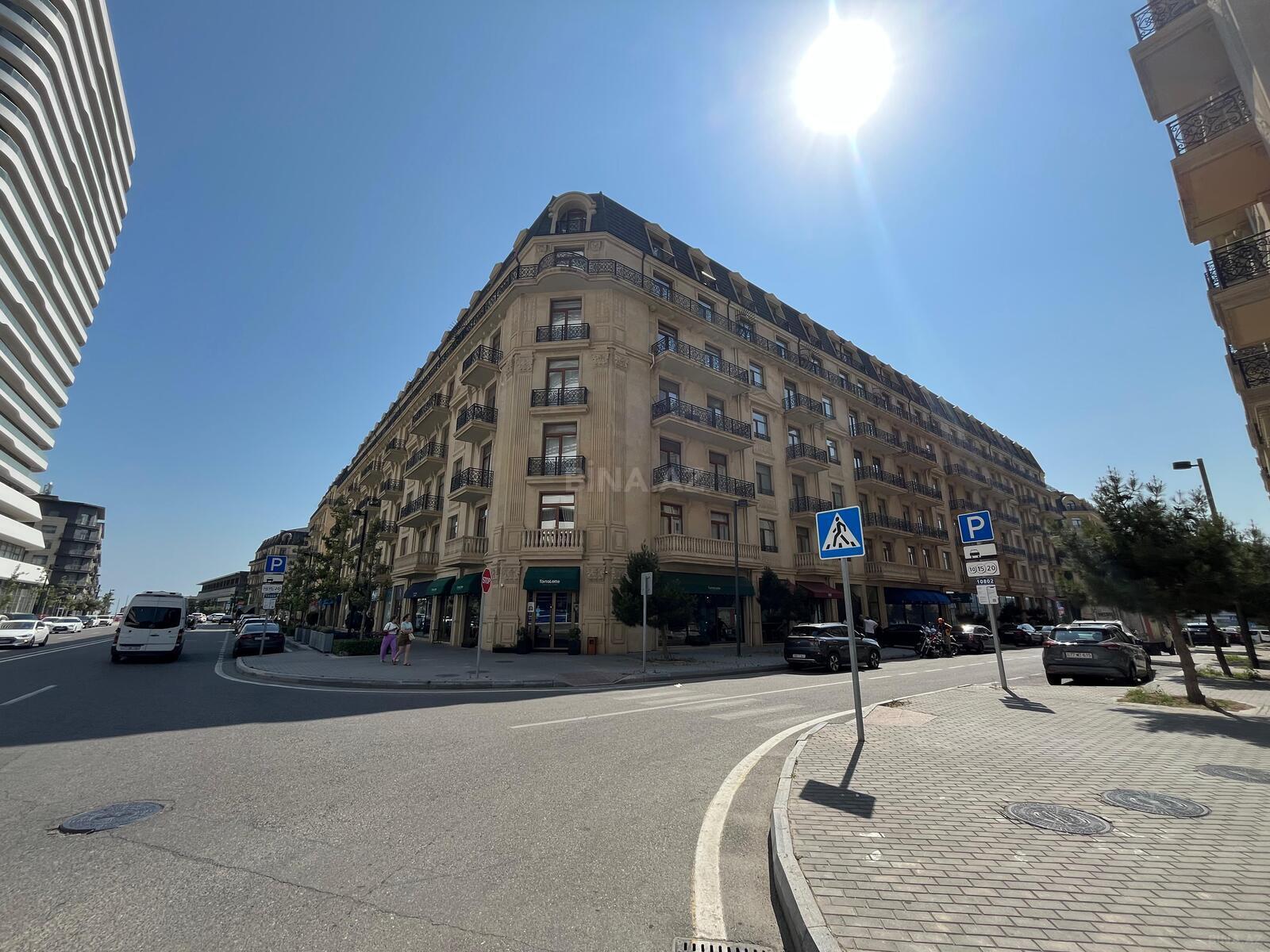 Satılır 2 otaqlı mənzil 97.2 m²