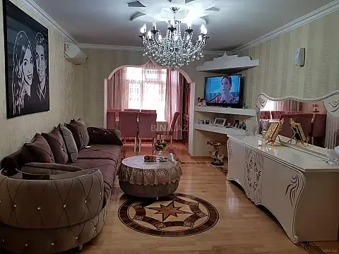 Satılır 3 otaqlı mənzil 85 m² — Bakı, Memar Əcəmi yanı 3 otaq 85.00 m²