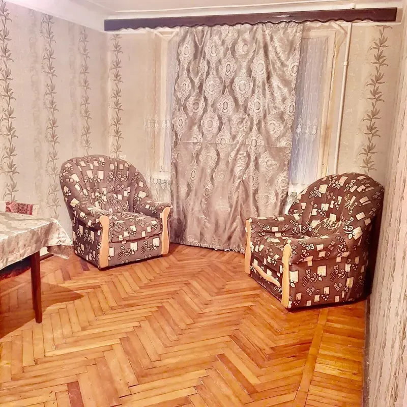 Satılır 1 otaqlı mənzil 45 m²