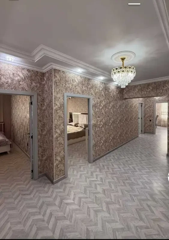 Satılır 3 otaqlı mənzil 110 m²