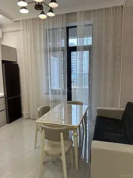 Kirayə verilir 2 otaqlı mənzil 65 m² — Bakı 2 otaq 65.00 m²
