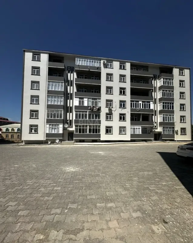 Satılır 2 otaqlı mənzil 68 m²