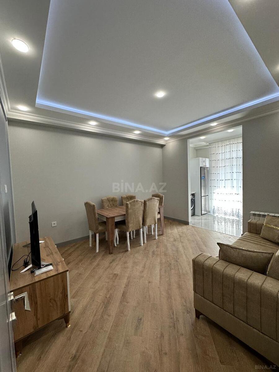 Kirayə verilir 2 otaqlı mənzil 75 m²