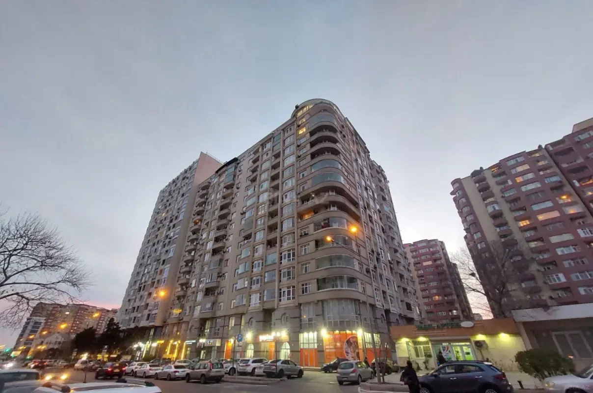 Kirayə verilir 3 otaqlı mənzil 95 m²